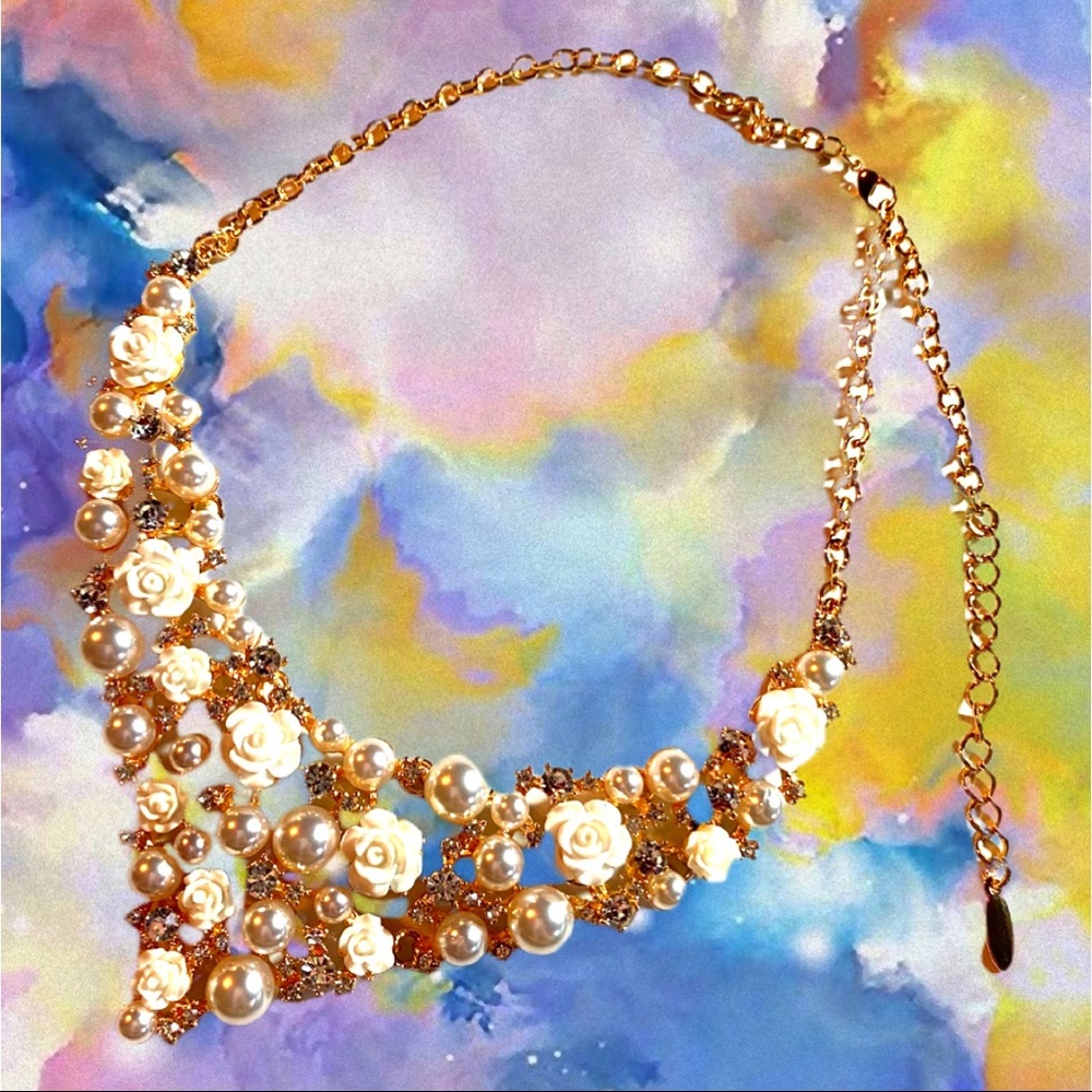Gold Chain White Rose Pearl w/ Stones Necklace